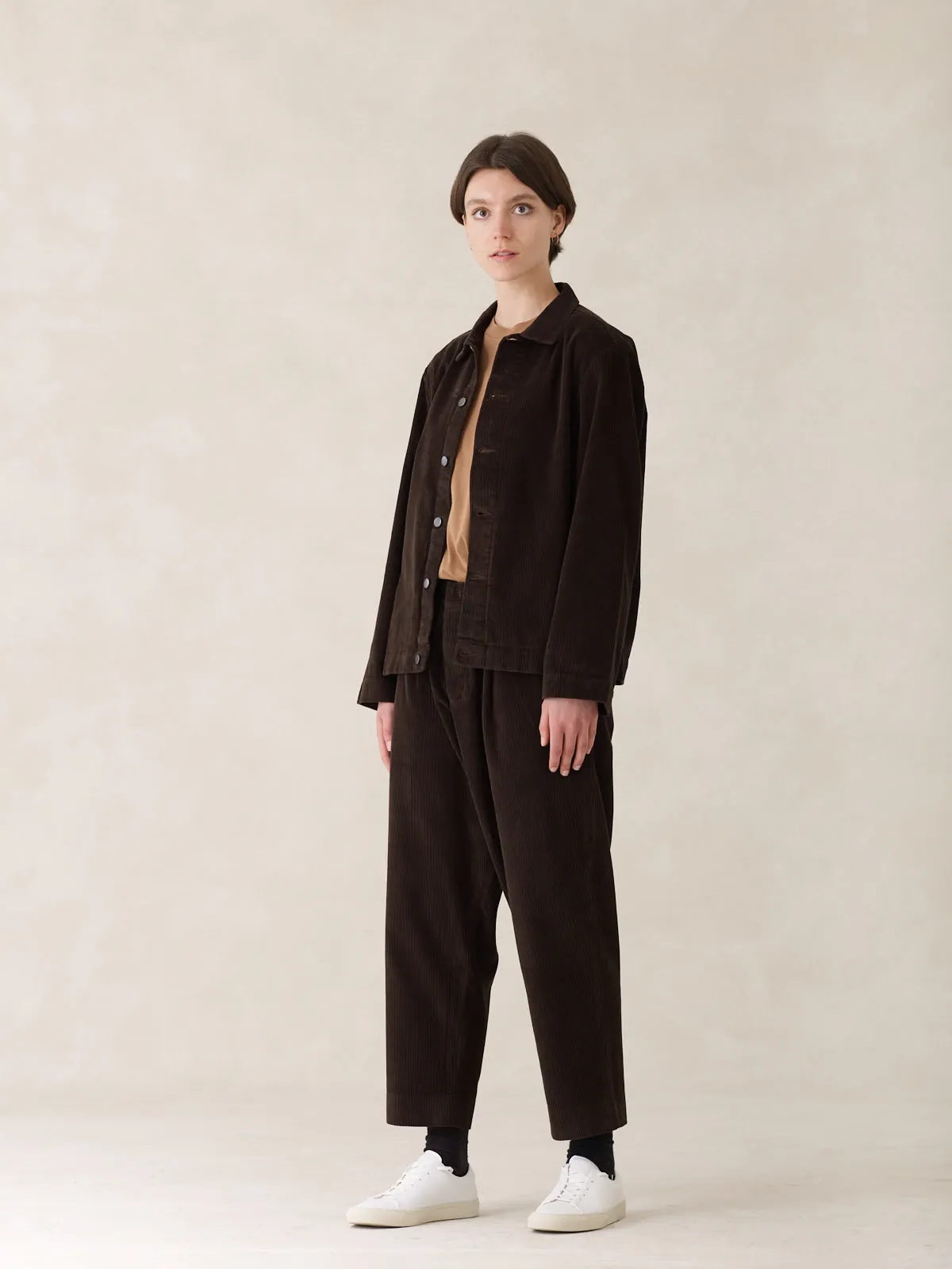 08 / Pleated Corduroy Trousers Brown