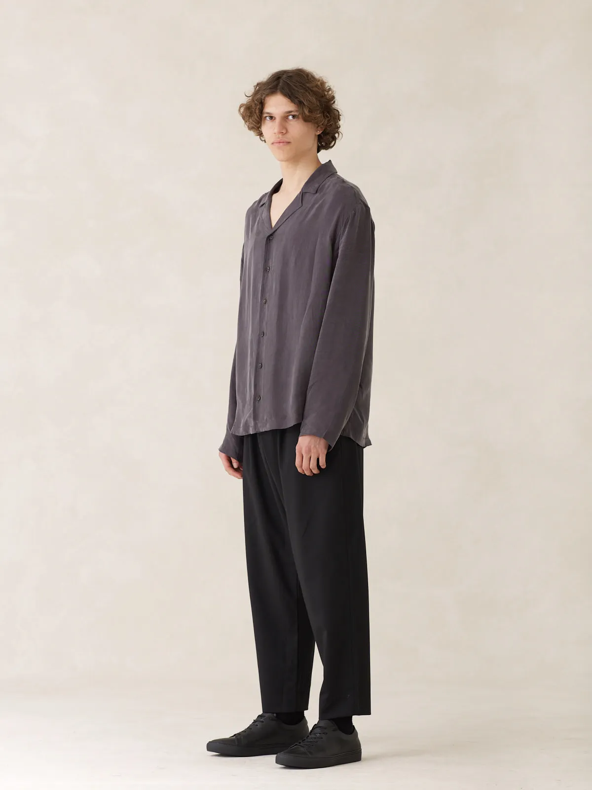 08 / Pleated Trousers Black