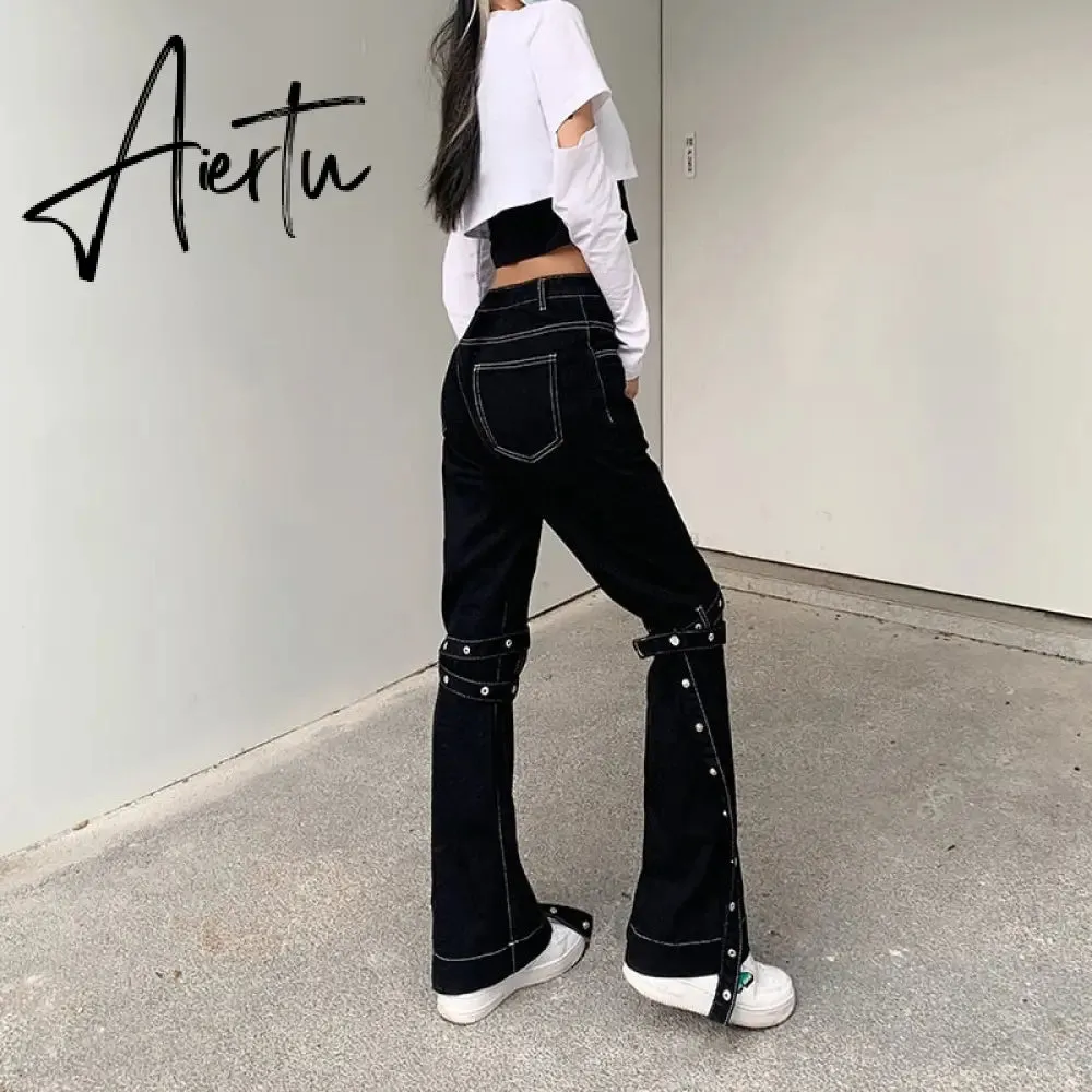 Aiertu Emo Punk Chain Pants Black Denim Woman Gothic Alt Clothes Y2k Streetwear Vintage Straight Pants Pockets High Waist Trousers