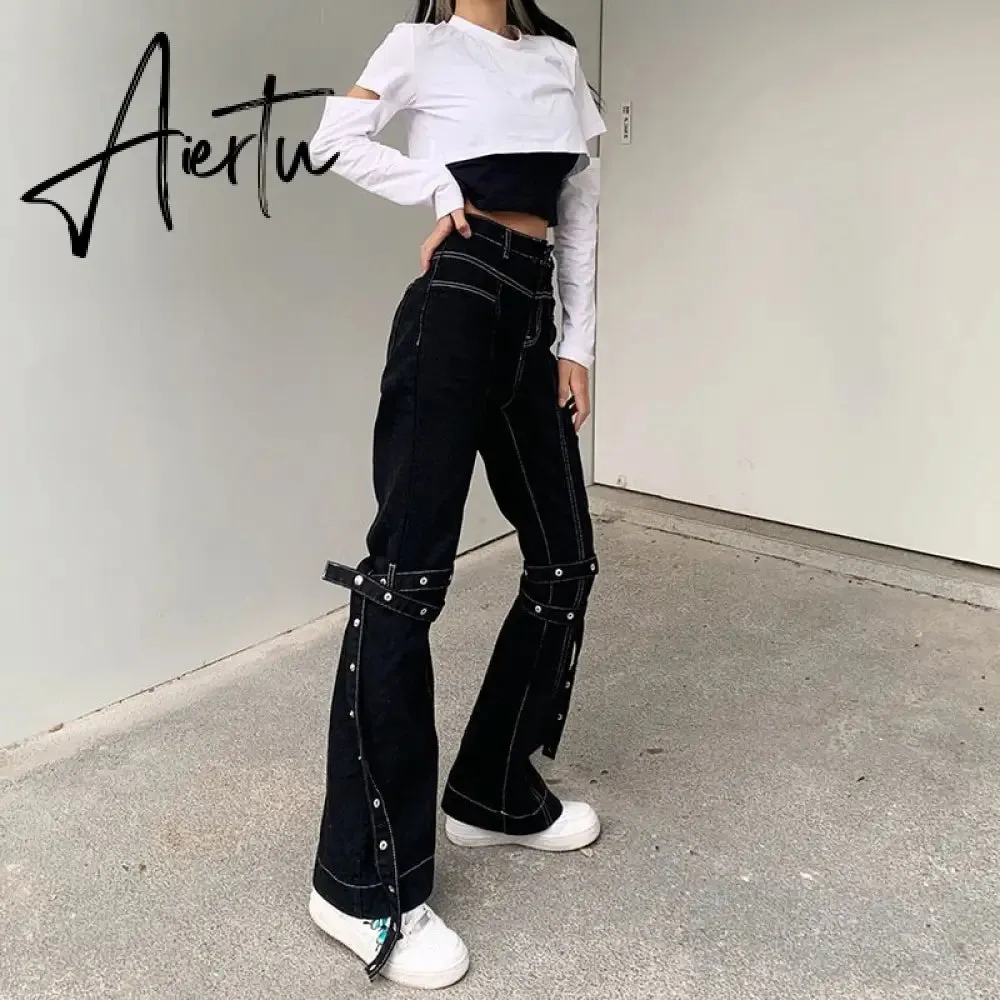 Aiertu Emo Punk Chain Pants Black Denim Woman Gothic Alt Clothes Y2k Streetwear Vintage Straight Pants Pockets High Waist Trousers