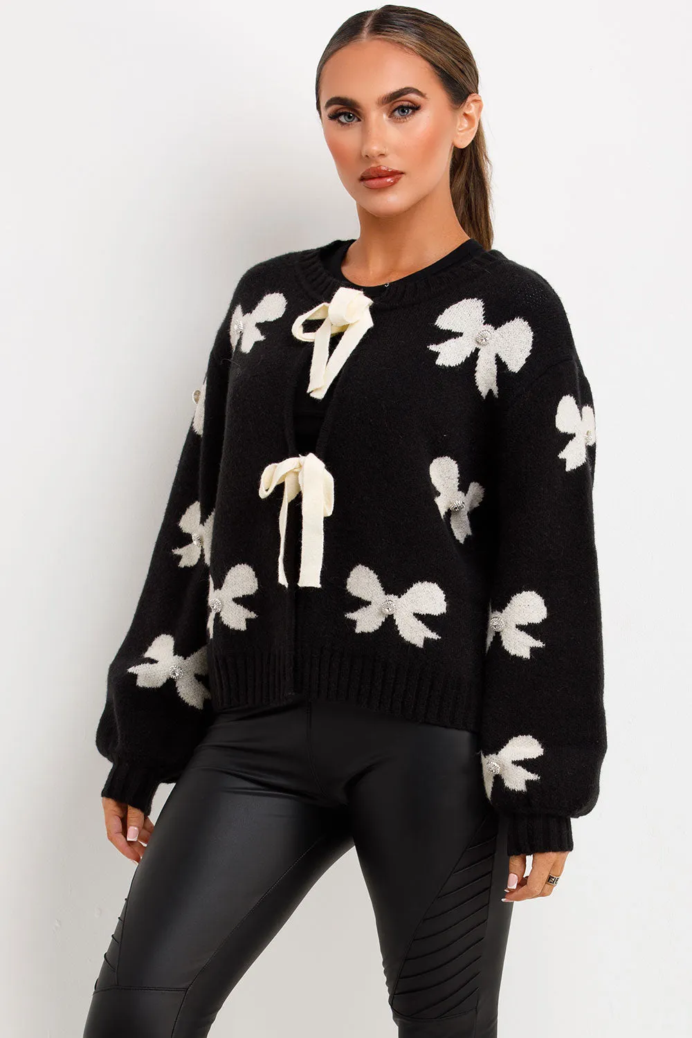 Black Knitted Jumper With Bows And Diamanties