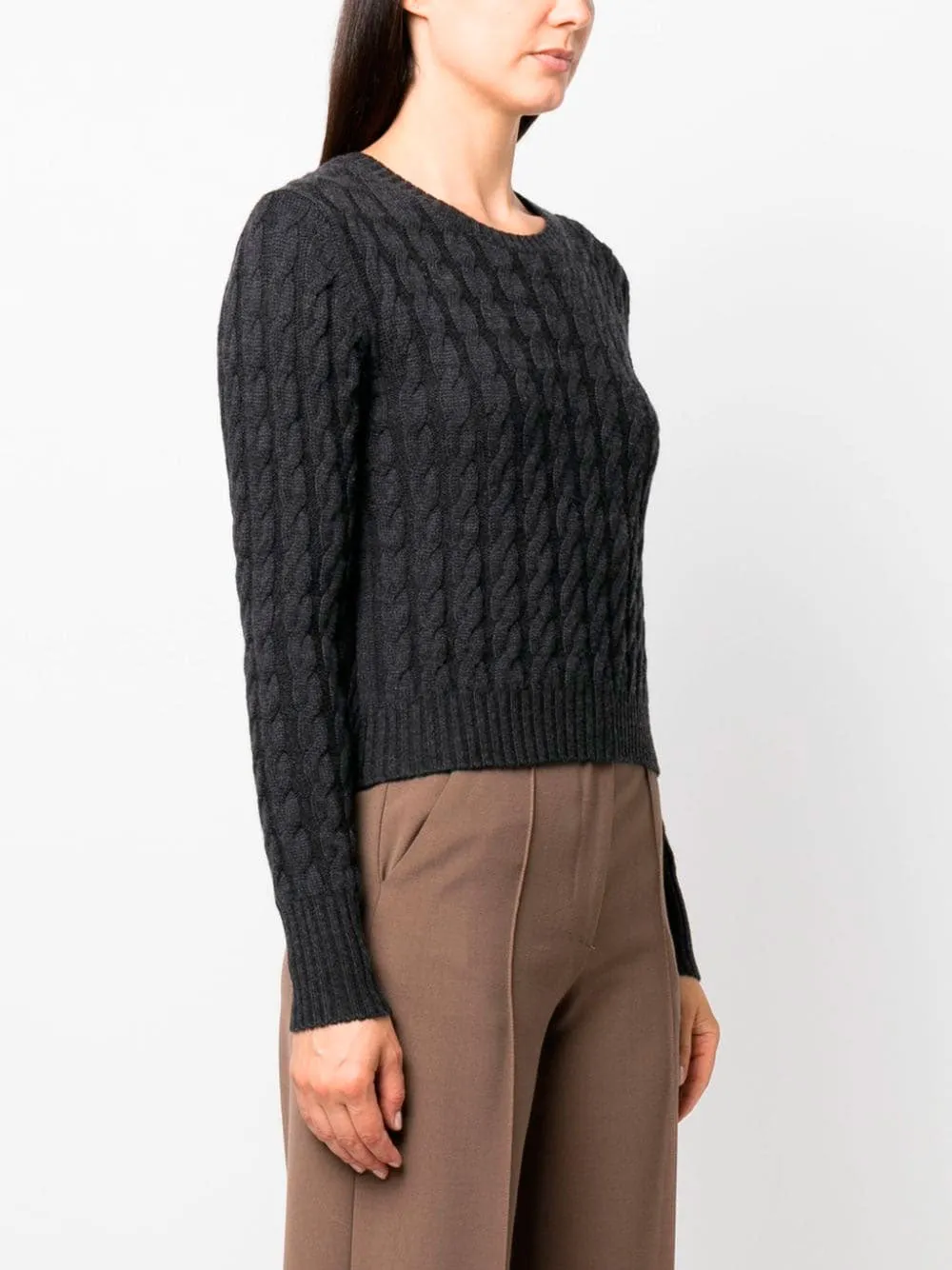 Cable-knit jumper