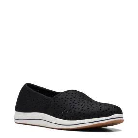 Clarks Women's Breeze Emily Perfed Slip On (Black)