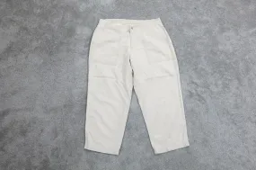 Columbia Sportswear Womens Chino Pant Straight Leg Pockets Off White SZ Medium