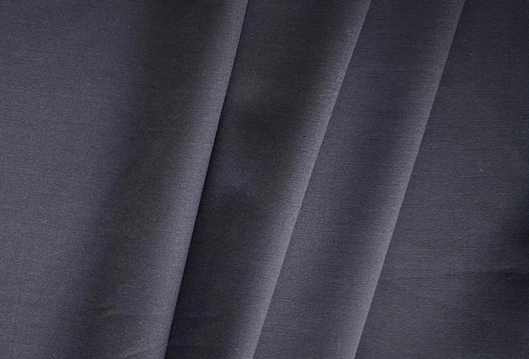 Handsome Inky Grey Stretch Wool (Made in Italy)