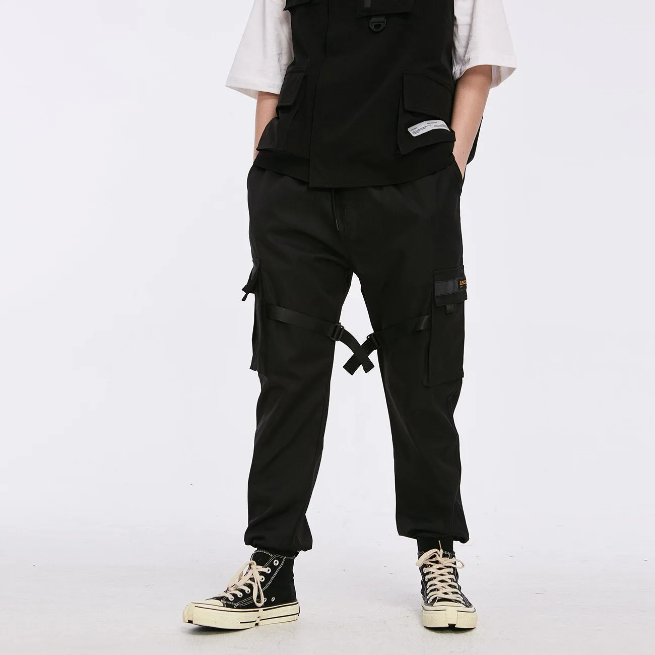 Hip Hop Cargo Pants Ribbons Men Black Streetwear Harajuku Techwear Tactical Pants Trousers Harem Joggers Sweatpants Punk