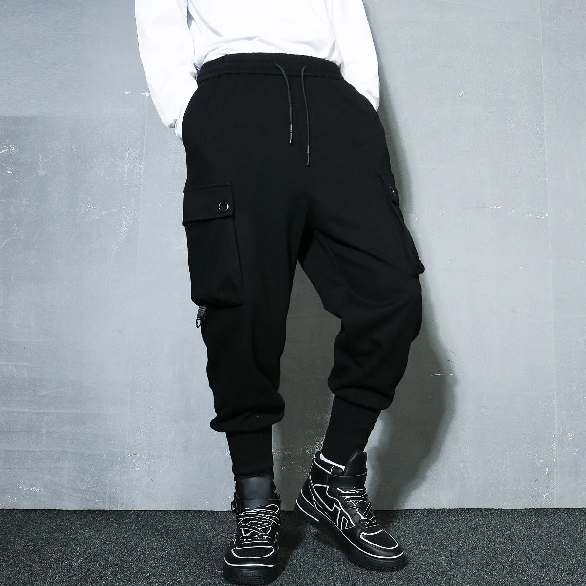 Men Hip Hop Harem Pants Streetwear Elastic Waist Trousers Joggers Multi-pocket Black Sweatpants Men's Clothing WB528