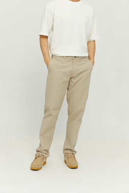 Nelson Chino Men Pants Mushroom | Mazine