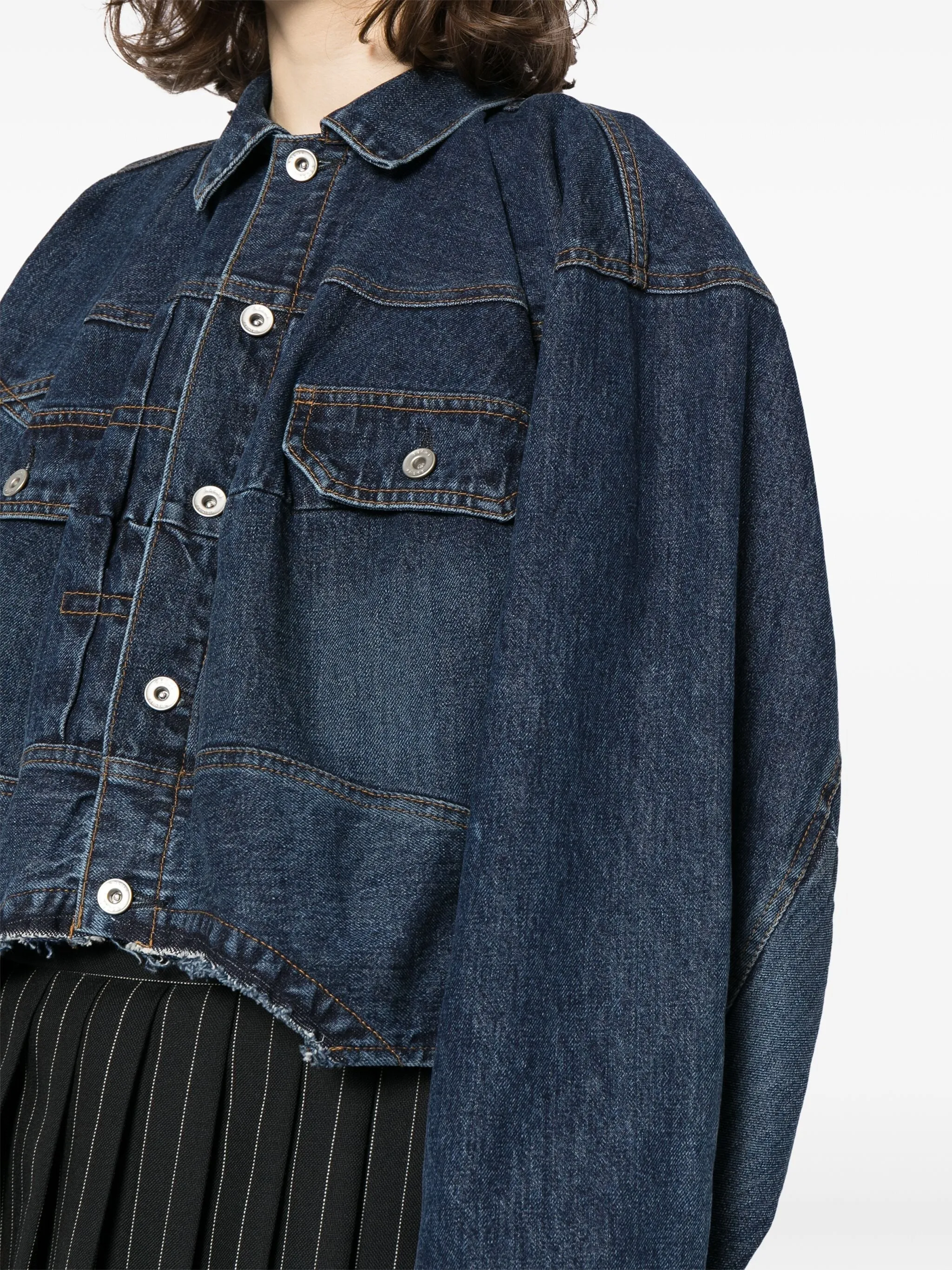 OVERSIZE CROPPED DENIM JACKET