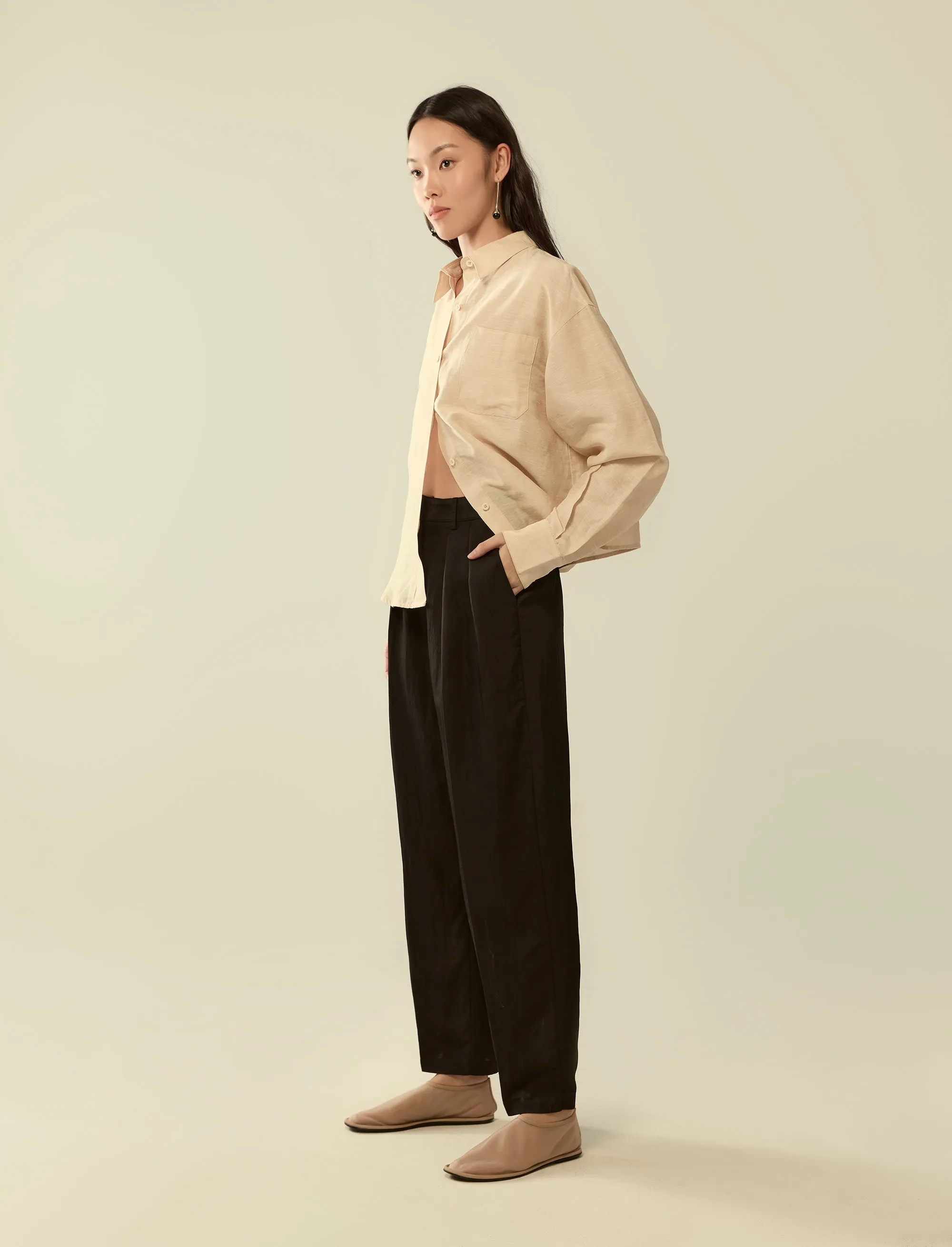 relaxed fit pleated trousers