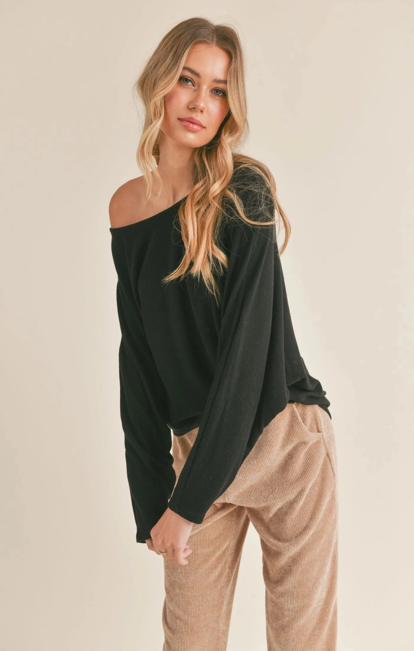 Sadie & Sage Lindy Dolman Knit Top