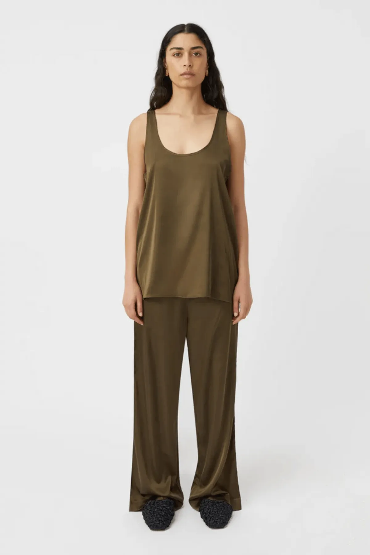 SHOAL PANT OLIVE