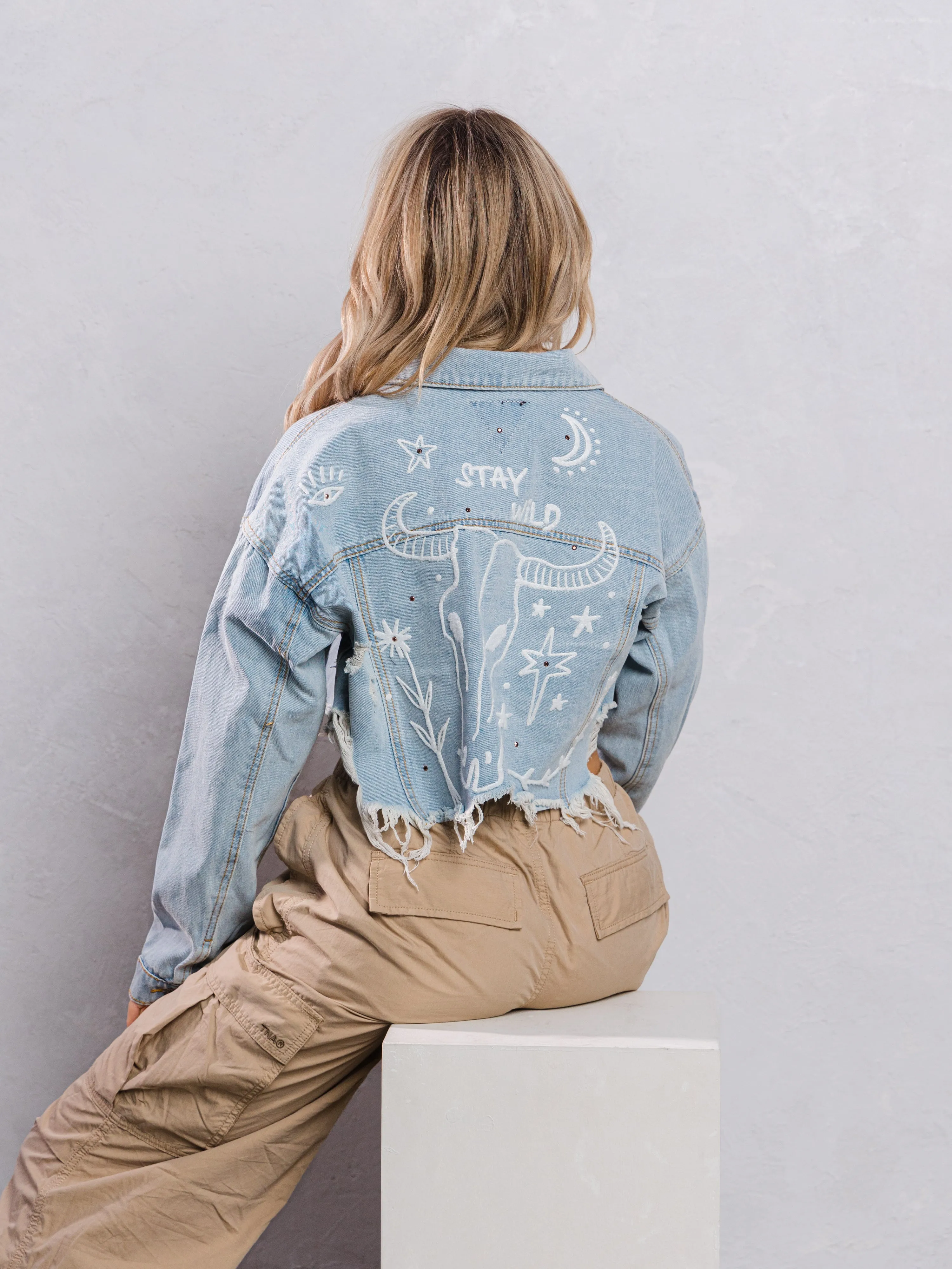 STAY WILD Crop Denim Jacket