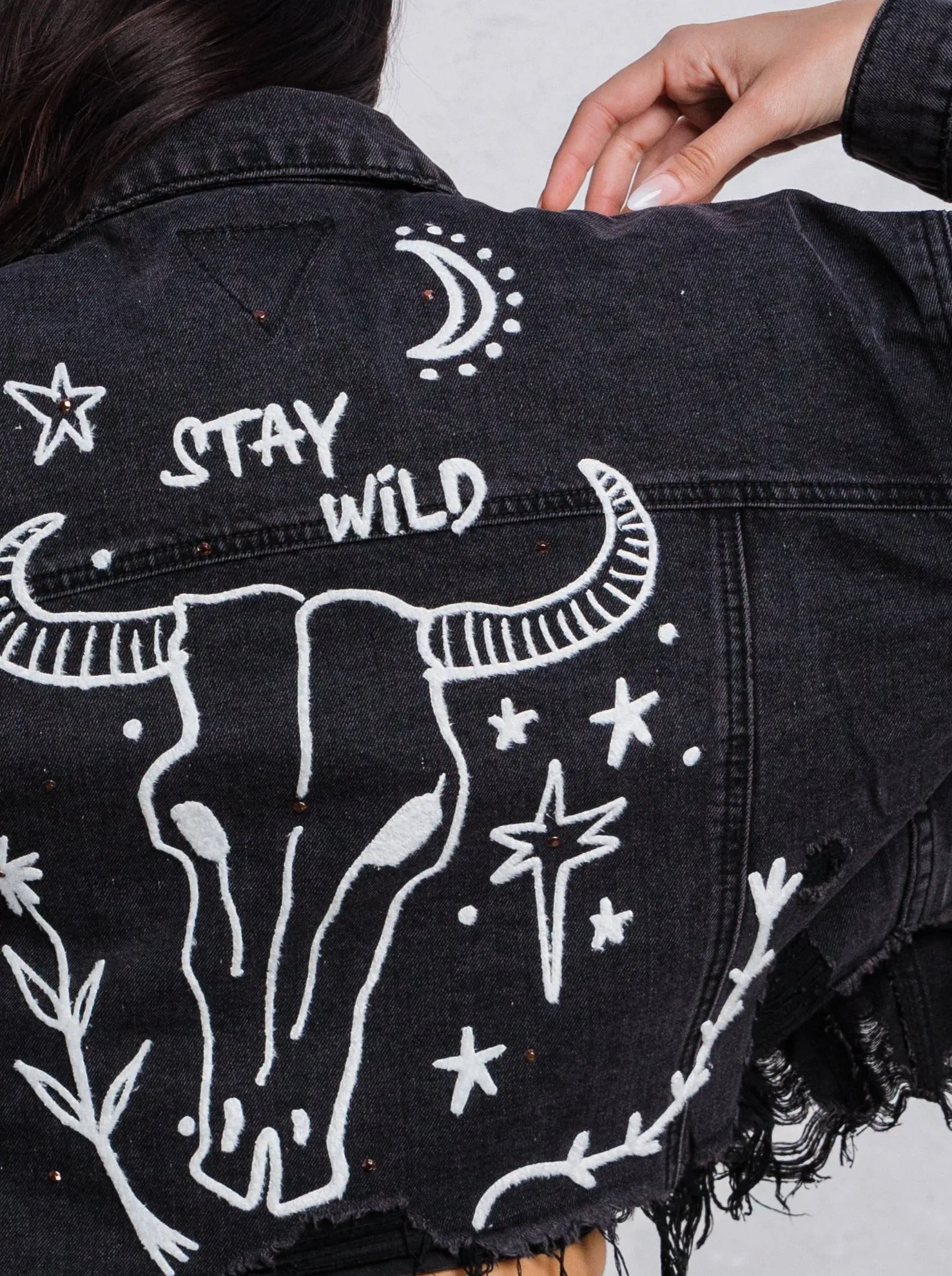 STAY WILD Crop Denim Jacket