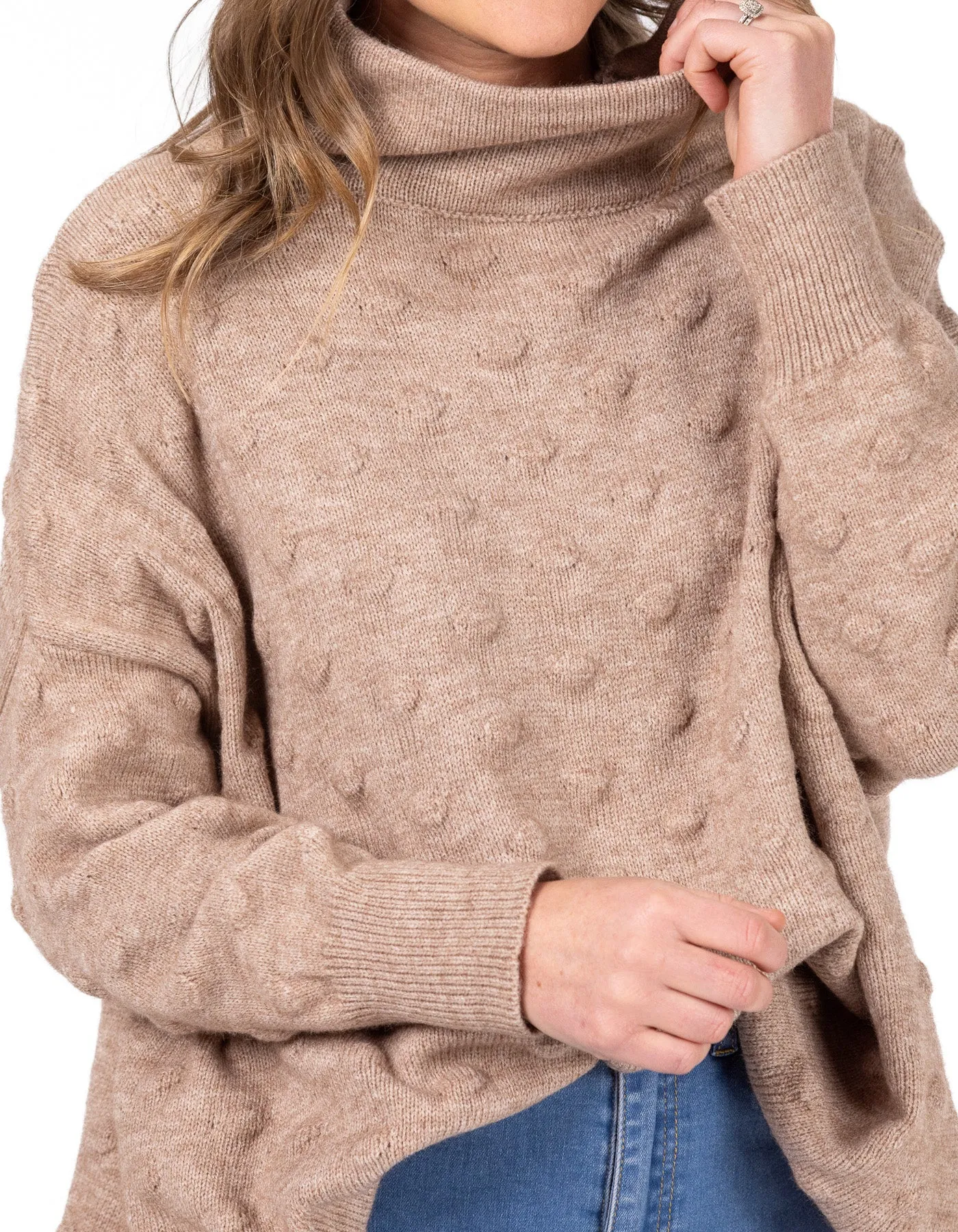 Theo Oversize Bubble Knit Jumper in Mocha