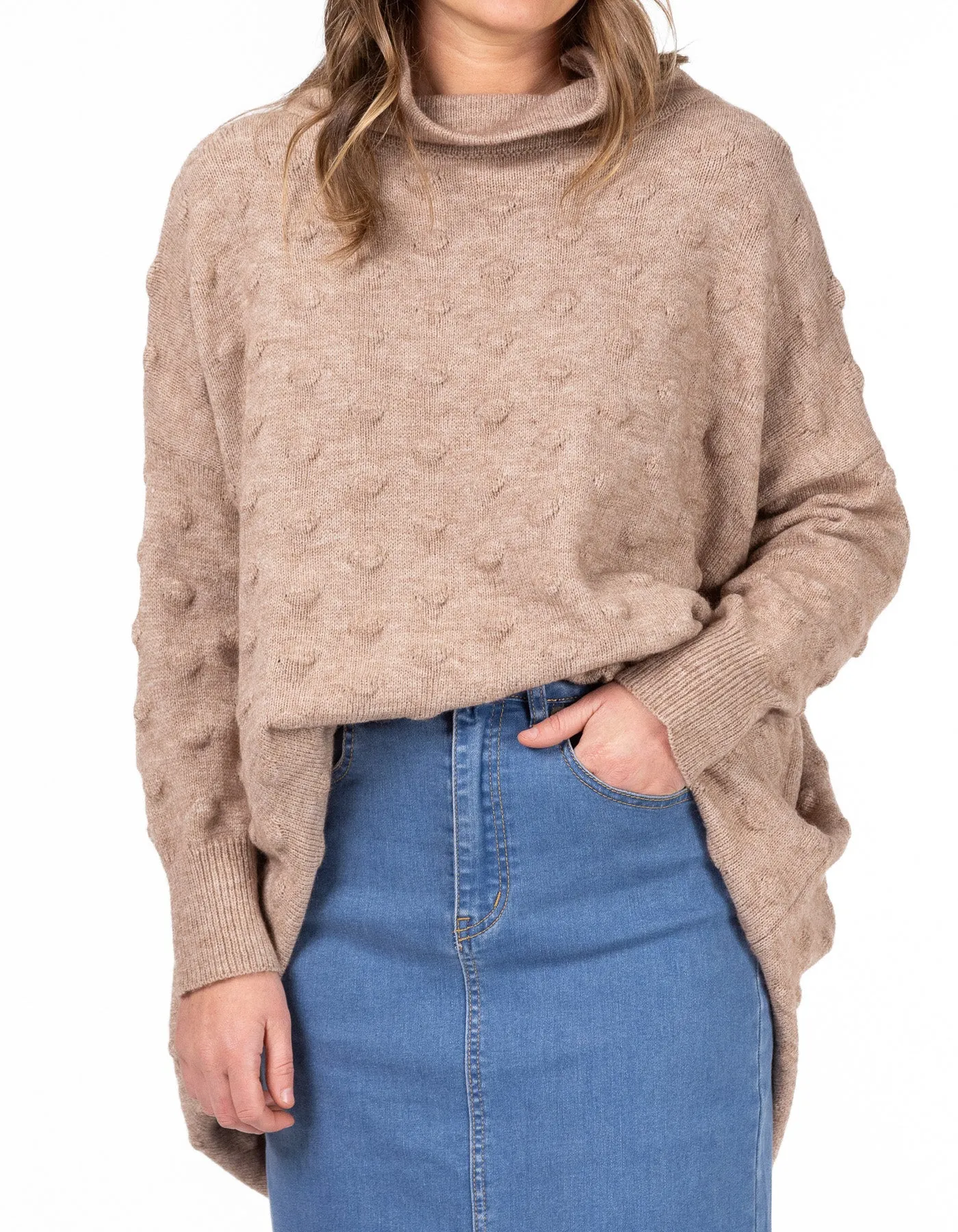 Theo Oversize Bubble Knit Jumper in Mocha