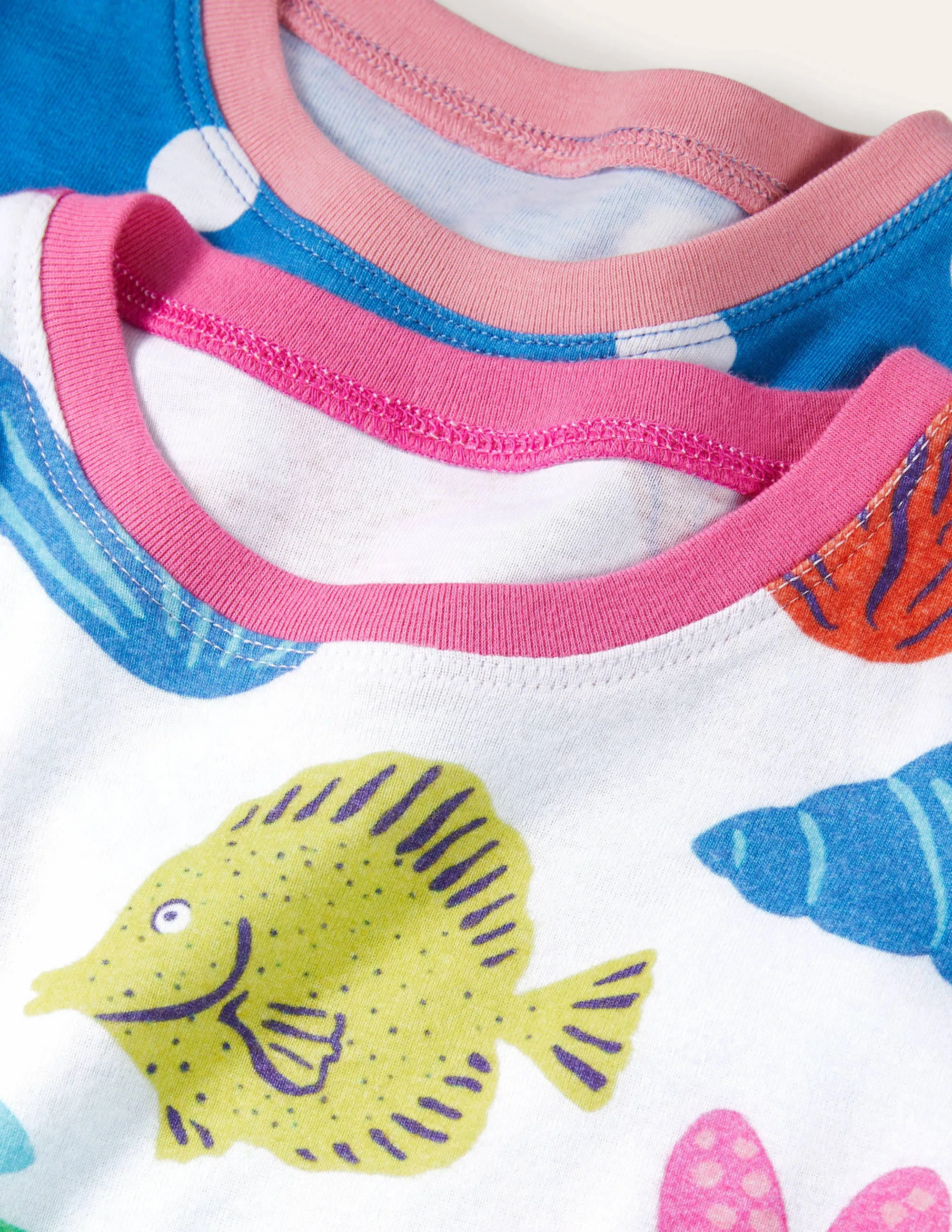 Twin Pack Snug Short Pyjamas-Multi Giant Fish Friends