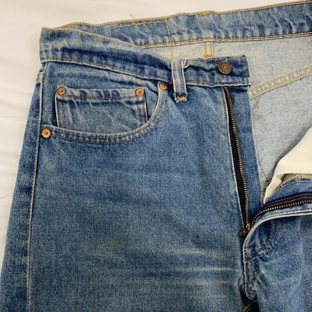 Vintage Levi’s Red Tab Denim Jeans - W33