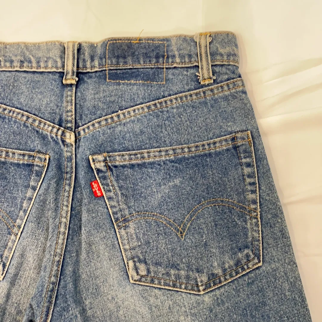 Vintage Levi’s Red Tab Denim Jeans - W33